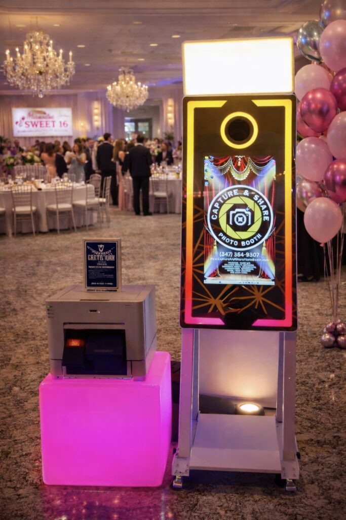 MIRROR PHOTO BOOTH SETUP - CAPTURE AND SHARE PHOTO BOOTH