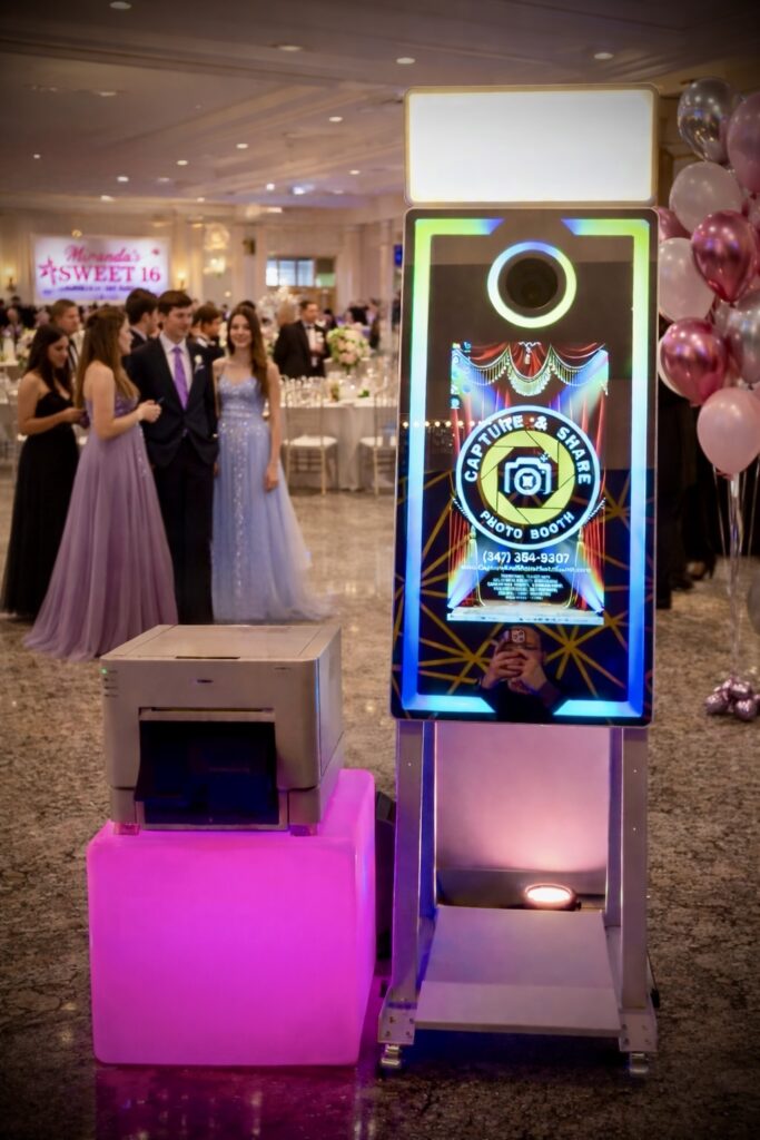 MIRROR PHOTO BOOTH SETUP - CAPTURE AND SHARE PHOTO BOOTH
